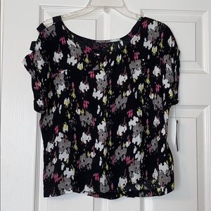Colorful short sleeve top, new with tags